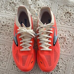 Brooks Hyperion Max 3